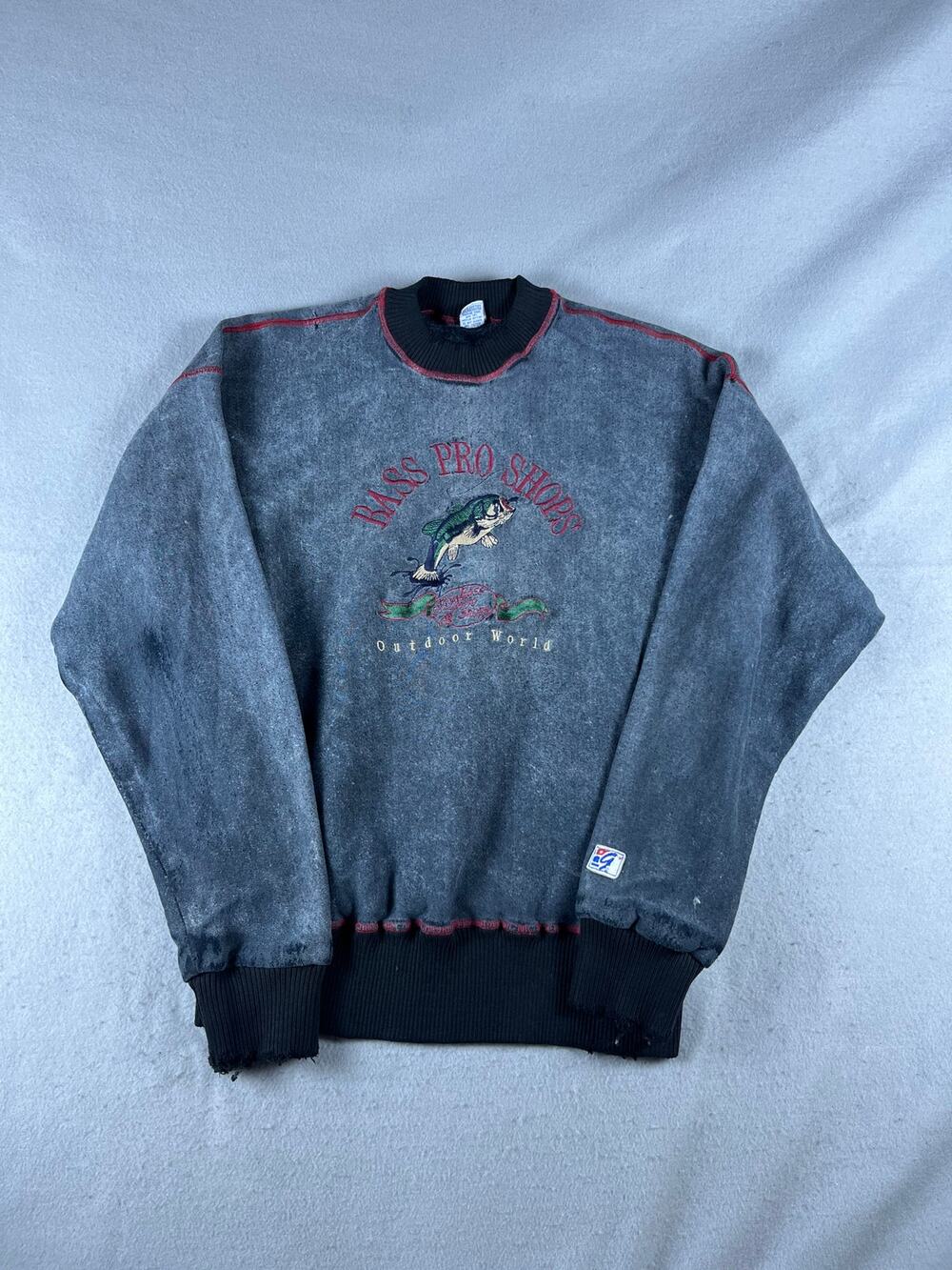 Bass Pro Shops Sweatshirt Mens L Gray Fishing Outdoor World Embroidered Sports